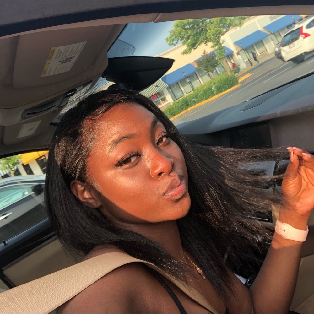 Meet your Posher, Fatim